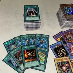 Yu-Gi-Oh! Bulk Lot 803 Cards - Monsters/Spells/Traps - Huge Collection - Image 2