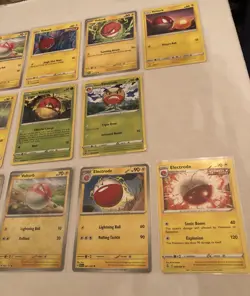 Lot Of 11 Voltorb and Electrode Pokemon Cards - Image 4