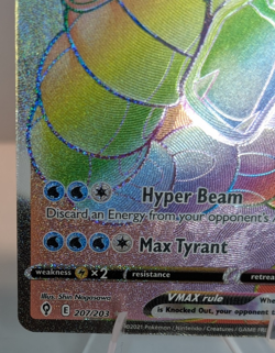 Pokemon Gyarados VMAX 207/203 Evolving Skies Rainbow Secret Rare Holo NM - Image 5