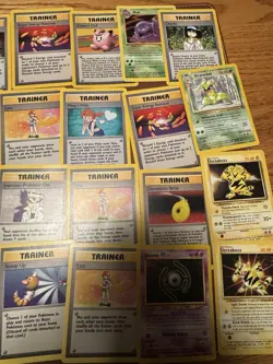 Pokemon Collection Binder Vintage Lot of Cards Holos Rares WoTC Base Set Etc 28 - Image 4
