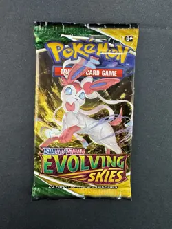 2021 Pokemon Evolving Skies Booster Pack Factory Sealed Sylveon Art NEW - Image 1