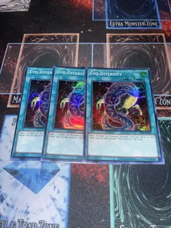 x3 Evo-Diversity Super Rare OP22-EN007 Evolzar Evoltile Evolsaur Playset Yugioh - Image 1