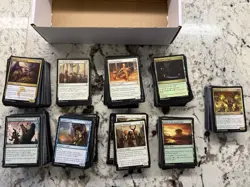 Magic The Gathering Lot Of Over 700 Trading Cards DTK AKH HOU MID Un/Common - Image 1