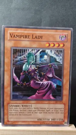 Vampire Lady Unlimited [LP] - Yu-Gi-Oh! AST [Common] - Image 1