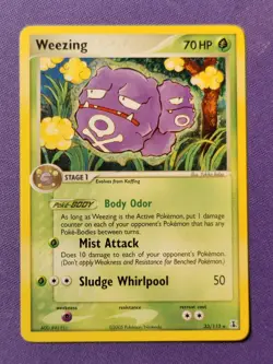 Vintage Weezing #33 Delta Species Rare 2005 Vintage Card Pokemon TCG NM/LP - Image 1