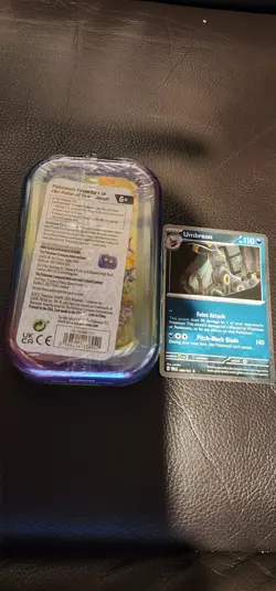 Pokemon TCG: Scarlet & Violet-Prismatic Evolutions UMBREON Mini Tin - Image 2