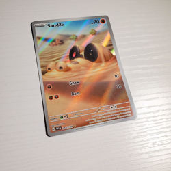 Sandile 216/198 Pokemon Scarlet & Violet Base Set Illustration Rare Full Art NM - Image 2