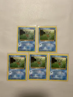 Horsea 49/62 Fossil Set- 5 Card Lot Near Mint Vintage WOTC - Image 1