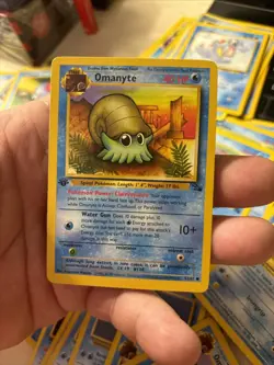 Pokemon TCG Omanyte Fossil 52 Regular 1st Edition Common NM - Image 1