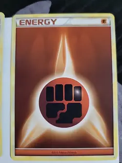 Pokemon TCG Fighting Energy 2010 4 Cards In Set - Image 3