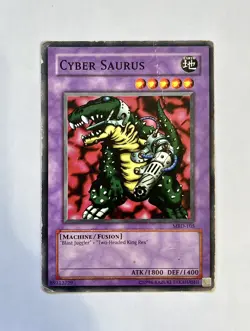 Cyber Saurus MRD-105 Unlimited Common Metal Raiders Yugioh! Card HP - Image 1
