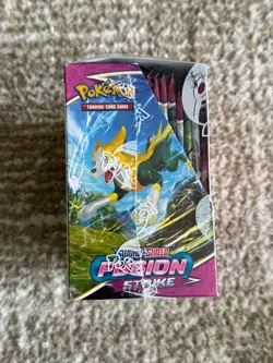 Pokemon TCG Sword & Shield - Fusion Strike Booster Box, Brand New/Factory Sealed - Image 2