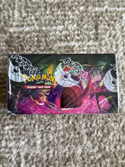 Pokemon TCG Sword & Shield - Fusion Strike Booster Box, Brand New/Factory Sealed - Image 4