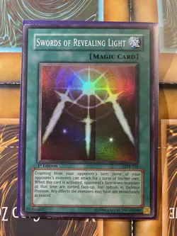 Yu-Gi-Oh! Swords of Revealing Light LOB-101 1st Ed FOIL LINE ERROR MISPRINT - MP - Image 2