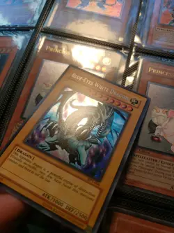 BPT-009 BLUE EYES WHITE DRAGON SECRET RARE - Image 2