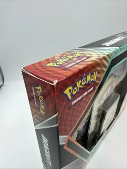 Pokemon TCG: Dragonite V Box. Brand New Sealed! *evolving skies + fusion strike* 820650809033 - Image 4