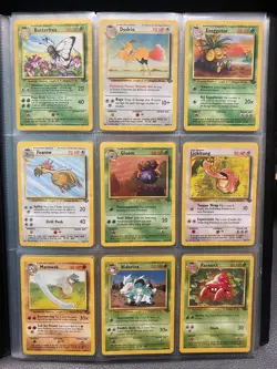 Jungle Set Complete Common and Uncommon 32 Pokemon Cards Bundle 1999 WOTC NM-LP - Image 1