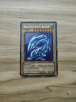 Yu-Gi-Oh - Blue Eyes White Dragon - SDK-001 - Ultra Rare - Image 1