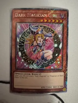 Dark Magician Girl (3rd Art) RA04-EN107 Platinum Secret Rare 1st Edition NM-M - Image 1