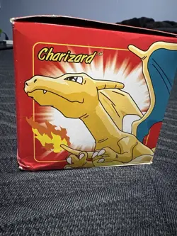 Charizard Pokemon 23K Gold Plated Trading Card 1999 Burger King Pokeball Toy - Image 5