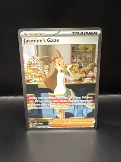 Pokemon Jasmine's Gaze 245/191 Sv08: Surging Sparks Holo - Image 4