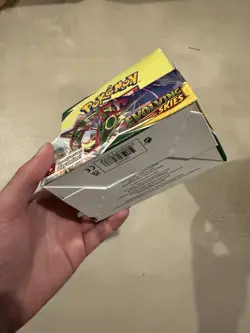 1x EMPTY - Pokemon TCG Sword & Shield Evolving Skies Booster Box - No cards - Image 3