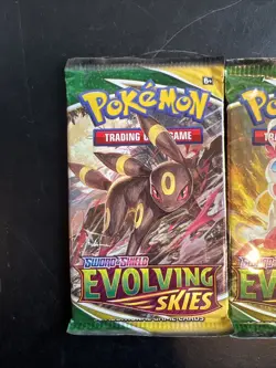 3x New, Sealed Pokemon TCG Evolving Skies Sleeved Booster Pack Sylveon & Umbreon - Image 2
