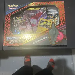 Pokemon TCG Crown Zenith Collection Box 820650851834 - Image 1