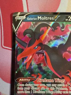 Pokemon TCG Galarian Moltres V Sword & Shield Chilling Reign 097/198 NM - Image 5