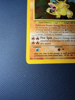 Pokemon TCG Charizard 4/102 Holo Rare Base Set Unlimited 1999 MP - Image 4