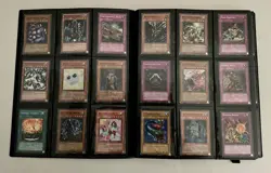 Yugioh Vintage 12 Foil/360 Card Binder Lot Dark Magician Blue-Eyes Exodia - Image 4