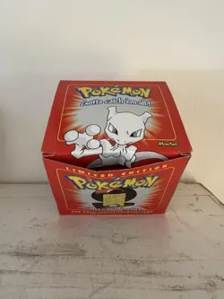 Pokemon Mewtwo Red Ball with 23K Gold Trading Card and Sealed Authenticity 1999 - Image 4
