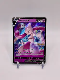Mewtwo V - SWSH223 - SWSH: Sword & Shield Promo Cards (SWSD) - Pokemon Go - Image 1