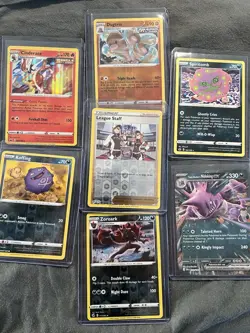 Pokemon 13 Card Lot - Image 2