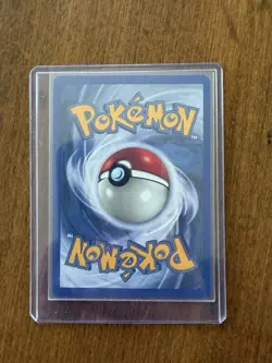 Dark Magcargo Neo Destiny 18/105 1st Edition Regular Card NM Condition - Image 2