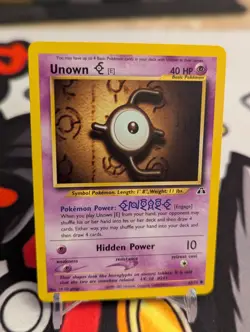 Unown E 67/75 Common Neo Discovery Pokemon Card NM - Image 1