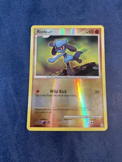 Riolu 61/130 Reverse Holo Diamond & Pearl Base Set Pokemon TCG LP 2007 - Image 1