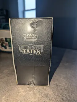 Pokemon TCG: Sun & Moon HIDDEN FATES Elite Trainer Box ETB NEW/Factory Sealed - Image 3