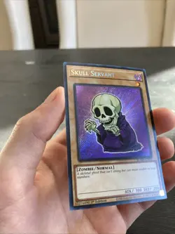 YU-GI-OH CHIBI SKULL SERVANT BLMM-EN002 SECRET RARE NM - Image 5