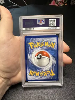 Umbreon-Gold Star 2021 Pokemon Celebrations Classic Collection #17 PSA 10 - Image 2