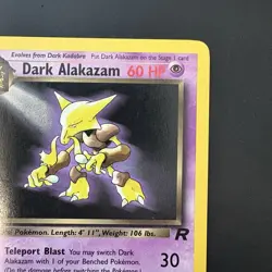Pokemon Vintage Non-Holo Rare Dark Alakazam Team Rocket 18/82 WotC - Image 3