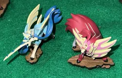 Shiny Zacian & Zamazenta Figure Lot Crown Zenith Premium Collection Pokemon New - Image 2
