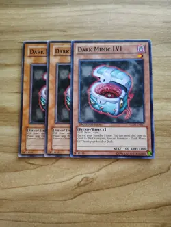 Yu-Gi-Oh! - Dark Mimic LV1 3X - Complete Playset - Image 1