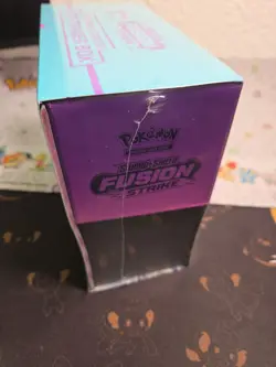 Pokemon - Fusion Strike Pokemon Center Elite Trainer Box ETB SEALED - Image 3