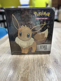 Pokemon Eevee 3 Ring Binder with 42 card sleeves - Image 1