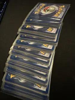 Pokemon VINTAGE 1ST EDITION Huge 100+ Card Lot (Pikachu, Rares, Eevee, WOTC) - Image 5