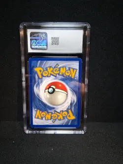 CGC 8 Moltres 1999 Fossil 27/62 Pokemon Card - Image 2