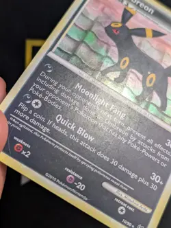 Umbreon 10/90 Undaunted Cracked Ice Holo Rare Pokemon TCG LP - Image 5