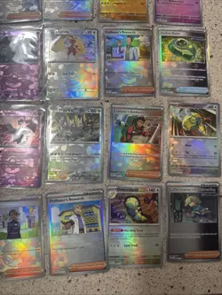 Pokemon TCG Prismatic Evolutions Pokeball Lot Of 31 Cards Near Mint - Image 5
