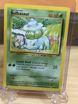 Bulbasaur 44/102 - Common 1999 English Base Set Pokemon Card - Near Mint NM & LP - Image 1